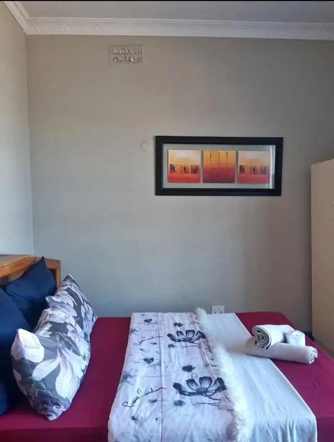 Aphiroom Guesthouse Cape Town Bagian luar foto