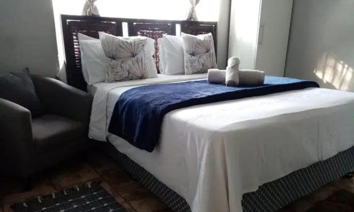 Aphiroom Guesthouse Cape Town Bagian luar foto